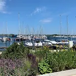 Hausboot Annis Mehrblick