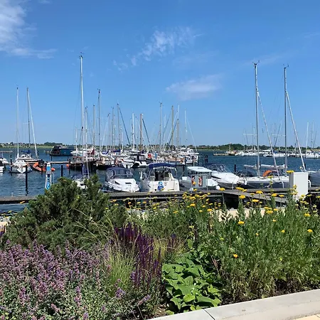 Hausboot Annis Mehrblick