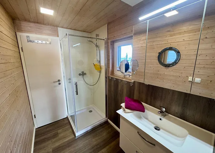 Hausboot Annis Mehrblick Botel